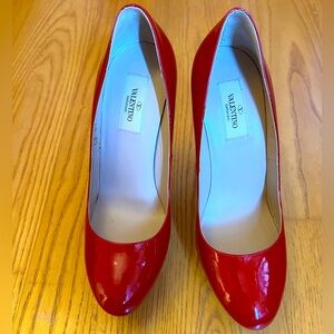 Valentino Red Patent Leather Platform Pumps Size 39